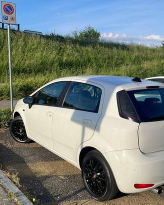 FIAT PUNTO 2013