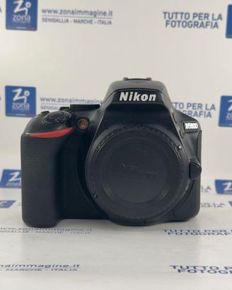 Nikon D5600 + GARANZIA USATO