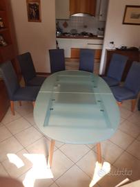 tavolo da pranzo in vetro 