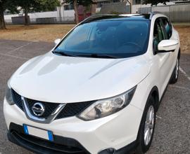 NISSAN Qashqai 1.5 dCi Acenta Premium 2014