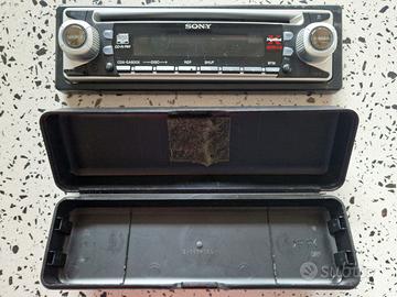 HIFIcar radio e CD Sony CA600X 50W x 4 canali