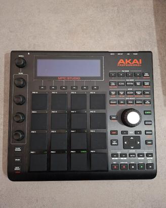 MPC studio black