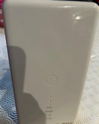 ZTE MC889 ODU 5G 1xRJ45 2.5G PoE