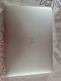 MacBook Pro (2019,. Intel)