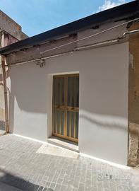 Casa da ristrutturare piano unico