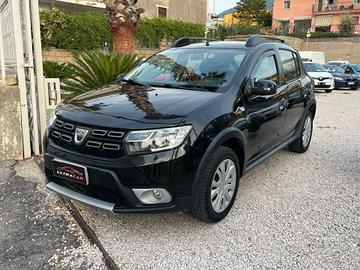 Dacia Sandero Stepway 0.9 12V GPL 90CV