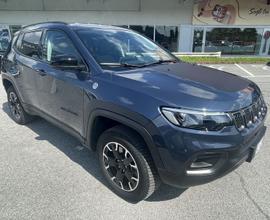 Jeep Compass 1.3 T4 PHEV AT6 4xe Trailhawk