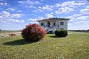 villa-libera-su-quattro-lati-con-3000mq-di-giardin