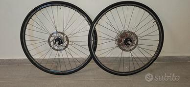 ruote da strada per mtb da 26 .