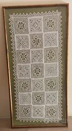 Centrotavola antico ricamato tombolo/uncinetto