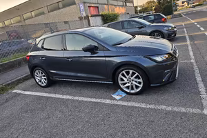 seat ibiza 1.0 tsi neopatentati 