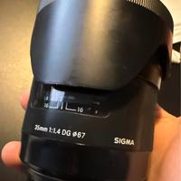 Sigma 35mm f/1.4 DG HSM Art - attacco Canon