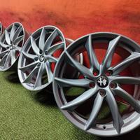 Cerchi Alfa Romeo Giulia 159 Giulietta Original 18
