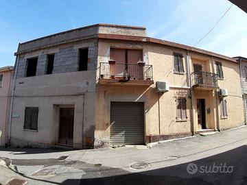 Casa Indipendente con giardino e garage