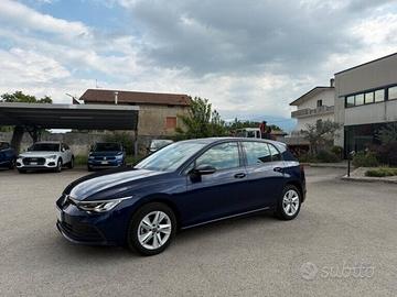 Volkswagen Golf 1.0 TSI EVO Life