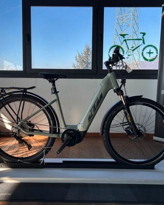 Bicicletta Elettrica Trekking KTM