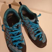scarpe da avvicinamento e da trekking 