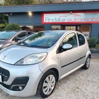 Peugeot 107 1.0 68CV 5p. CAMBIO AUTOMATICO SOLO 79