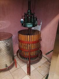 torchio per vino e imbottigliatrice manuale 