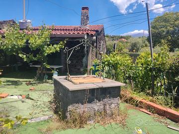 Casa singola di 70 mq con terreno di 3000 mq