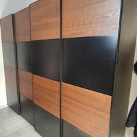 Armadio a 4 ante scorrevoli, cm 300x65x240 (LxPxH)