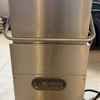 lavastoviglie/lavabbicchieri