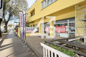 NEGOZIO - 144 M² + 4 POSTI AUTO - VIA CABOTO 20