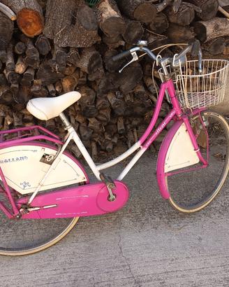 bici vintage Ellesse rosa.