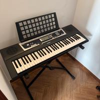 Pianola Yamaha YPT-240 + supporto e leggio