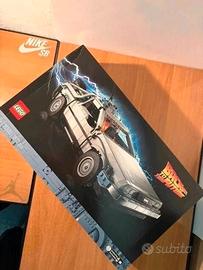 Lego Icons 10300 Macchina di ritorno al futuro