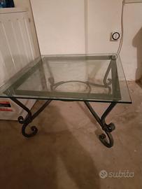tavolino di ferro battuto e vetro come nuovo!