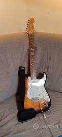 Chitarra elettrica Fender Squier Bullet Strat