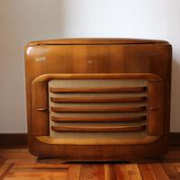 Radiogrammofono vintage MAGNADYNE S 175 anno 1952