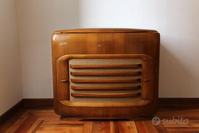 Radiogrammofono vintage MAGNADYNE S 175 anno 1952