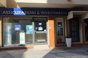 Locale commerciale centralissimo Via Garibaldi 42