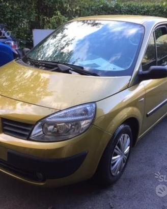Ricambi Renault Scenic 2004 colori D37 632