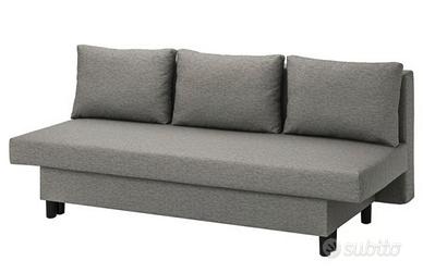 divano letto Ikea 3 posti colore beige 