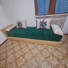 2 Divani marocchini fatti a mano + 2 basi