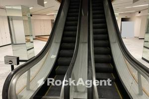 FABBRICATO A DESTINAZIONE MISTA: COMMERCIALE, RESI