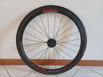 Ruota posteriore superleggera 38 mm in carbonio