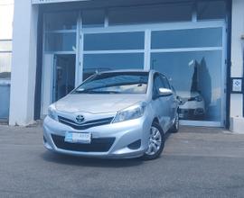 Toyota Yaris 1.0 5 porte Active