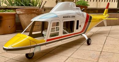 Augusta A 109 in vetroresina