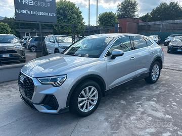 Audi Q3 35 TFSI Business Advanced