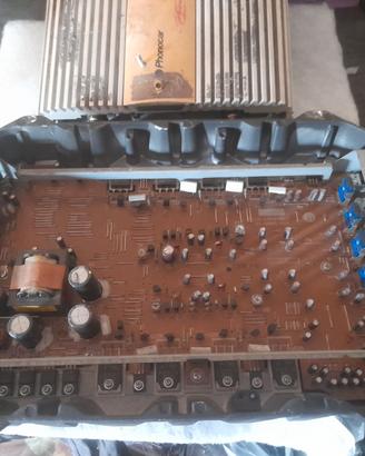 2 amplificatori audio