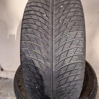 Gomme Pneumatici 245/40R18