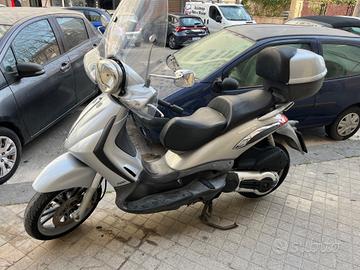 Piaggio Beverly 500