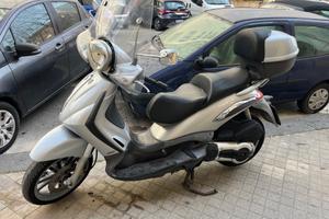 Piaggio Beverly 500