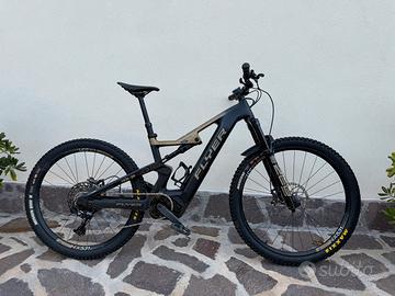 Flyer up rock 6.5 E mtb