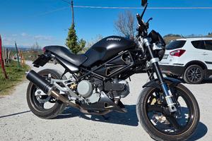ducati monster 600