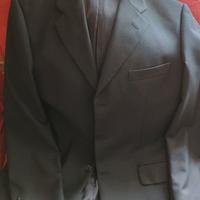 Giacca Giole e pantaloni Lino Valeri.